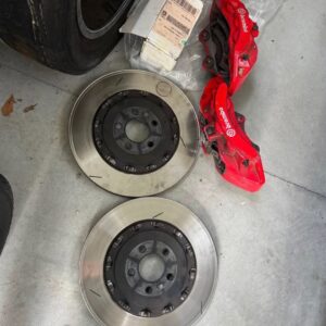 Hellcat Front Rotors and 6 piston calibers Rotors with very low mileage